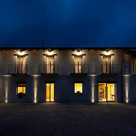 酒店 Cascina Pajanot 3*